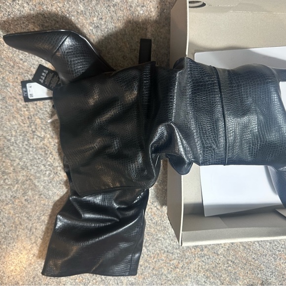 Black bootie heels from Vero Moda size 39 - Picture 3 of 8